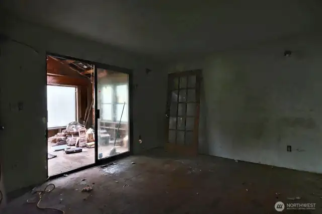 Upstairs main bedroom