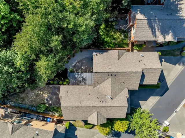 Beautiful greenbelt shades the home from the heat of the sun; natural cooling without the cost of running A/C.