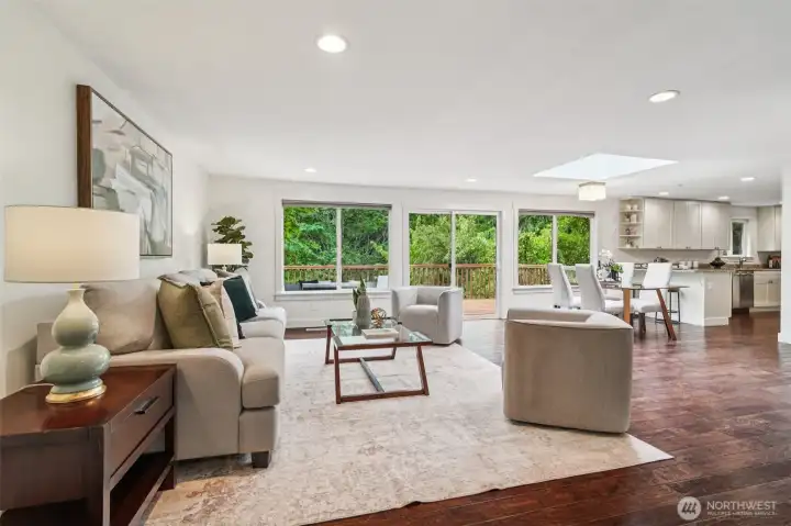 The open flow of the main level is an entertainer's dream, with multiple flexible and inviting living spaces to enjoy.