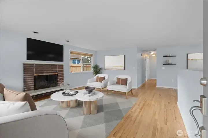 Living Virtually Staged