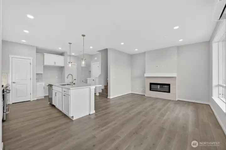 13205 NE 127th Way Unit D - Ready Now