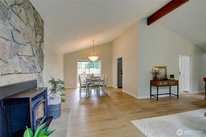Large dining room off the living room and kitchen, pellet stove for those chilly days.
