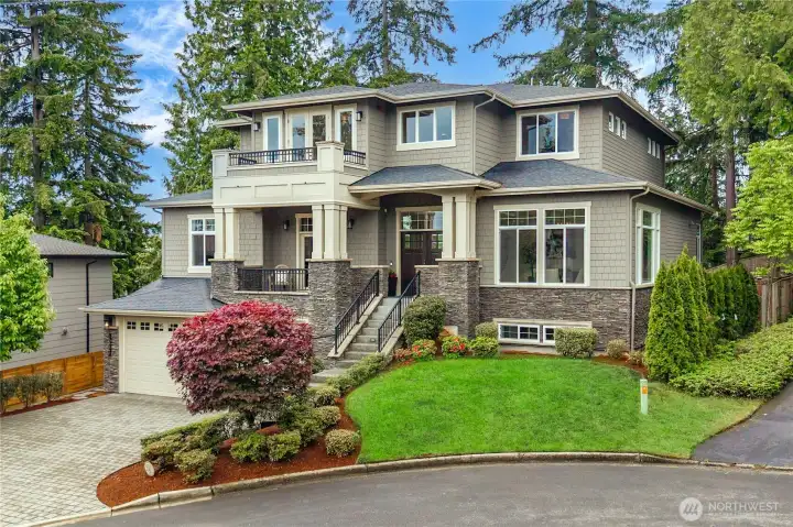 West Bellevue John Buchan (completed in 2020) Resale, better than newPrivately situated on a quiet cul-de-sac