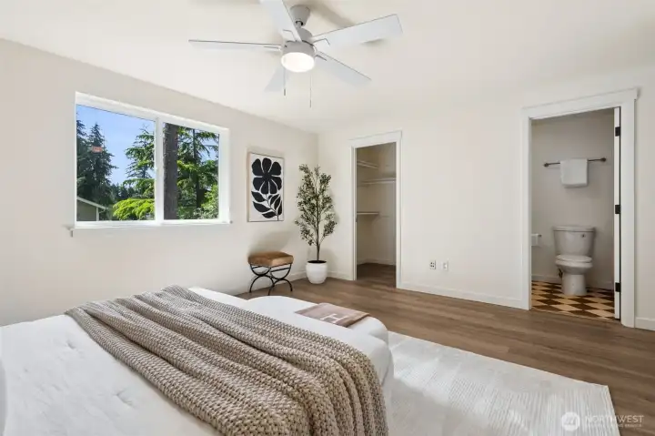 primary bedroom with closet