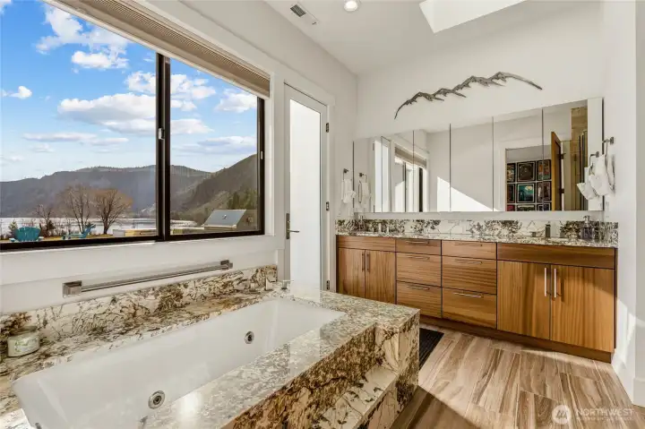 5 piece bathroom