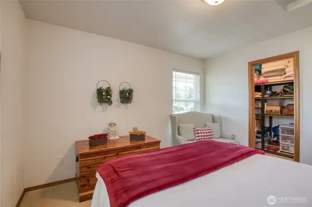 Bedroom #2, cont