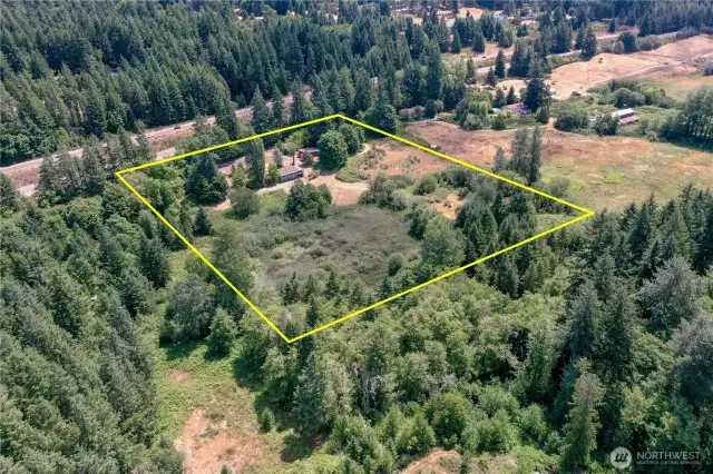 Property lines are approximate