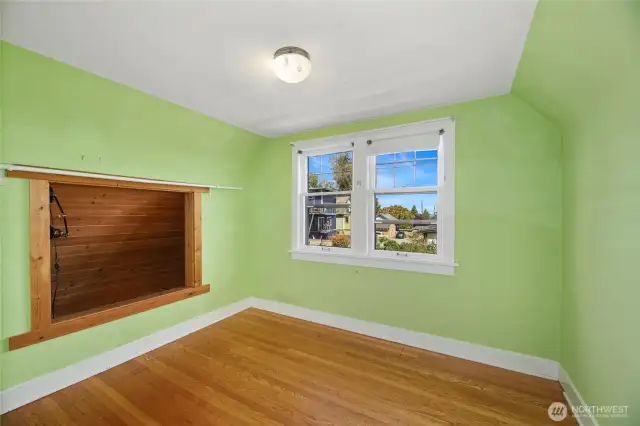 3rd bedroom (on second floor) with cozy nook