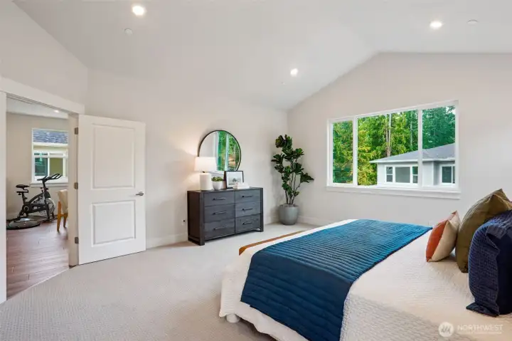 Primary bdrm