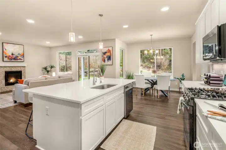 your dream kitchen awaits includes all appliances.