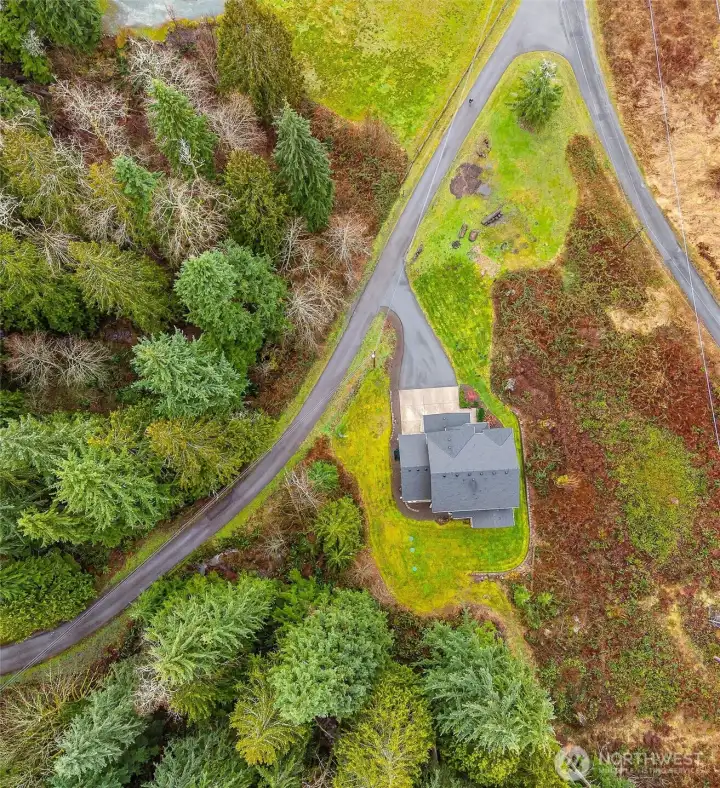 Just over 5 and 1/2 acres for you to enjoy yet just minutes from town of Monroe.