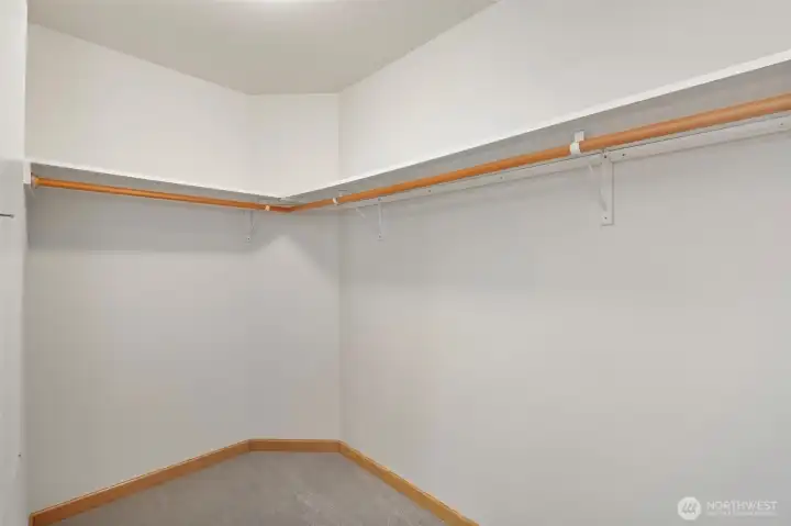 Primary suite walk in closet.