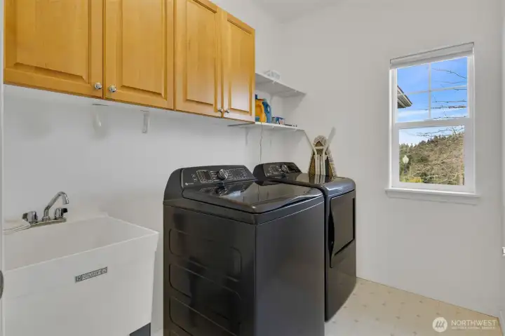 2025 new washer & dryer