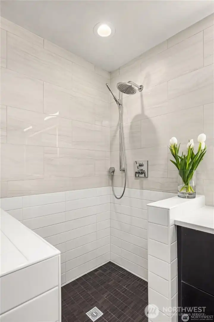 Exquisite tile details