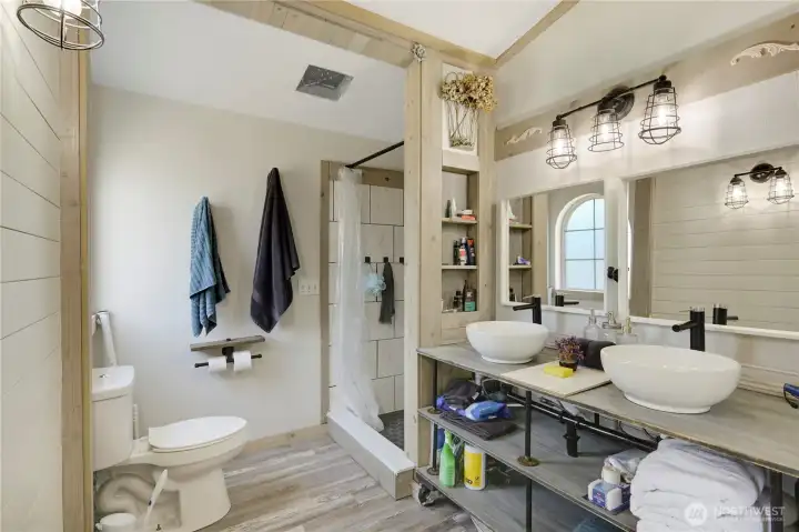 Double Sinks