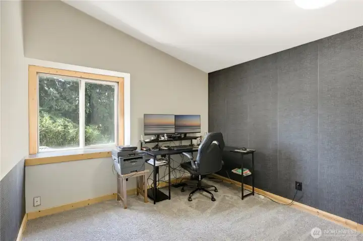 Bedroom #2- Upper