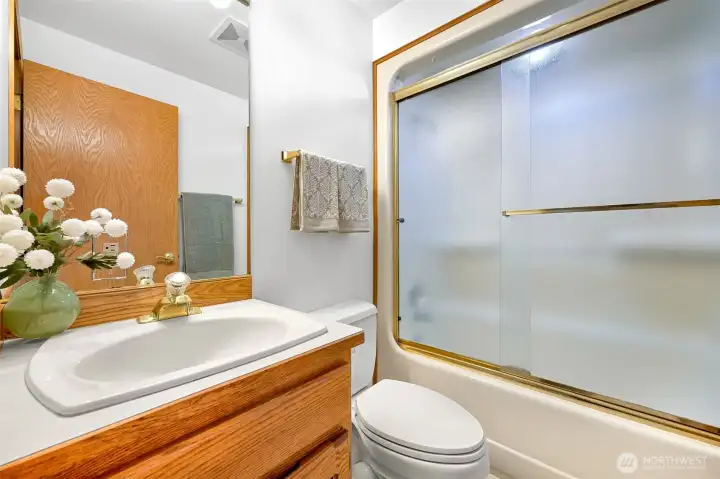 Hallway full bathroom