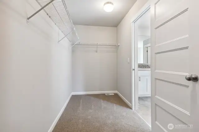 **Photos of simlar floorplan in another community. Features and specs will vary**