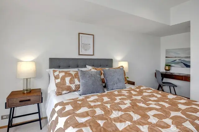 It also features a desk nook and ample closet space.