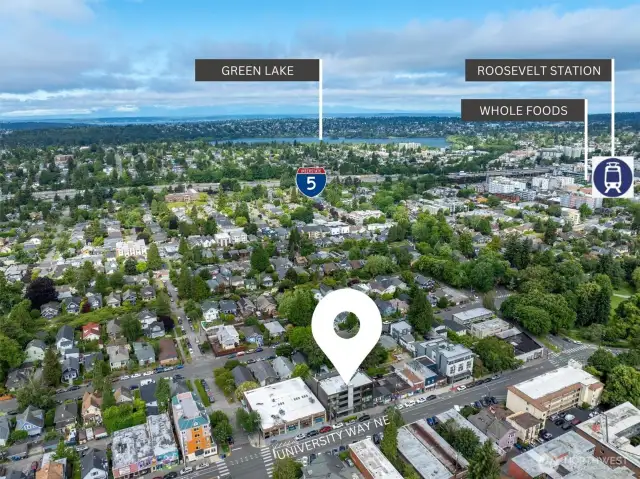 Just blocks away from Whole Foods, Roosevelt light rail stations, and the Ravenna-Cowen Historic District.