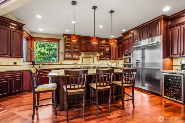 A REAL chef's kitchen designed with entertaining in mind
