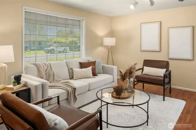 Soak up all that south-facing sunshine—this space is basically a built-in mood booster. Bright, welcoming, and just waiting for your personal touch (and maybe a plant or two).