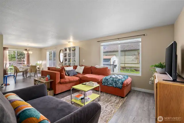 1412 Open Concept