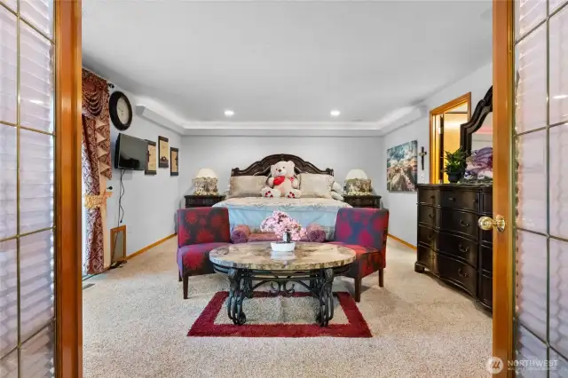 Master bedrom with french door