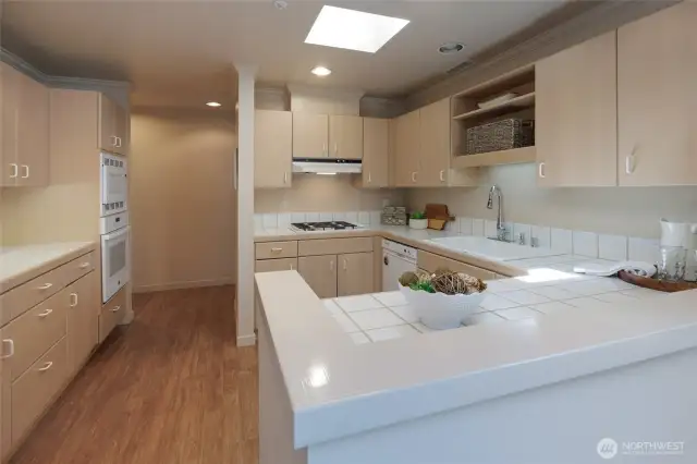 Abundance of counter space