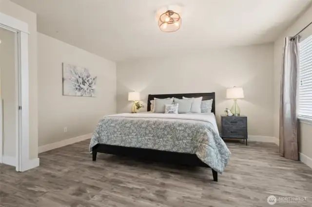 Beautiful and large primary suite!