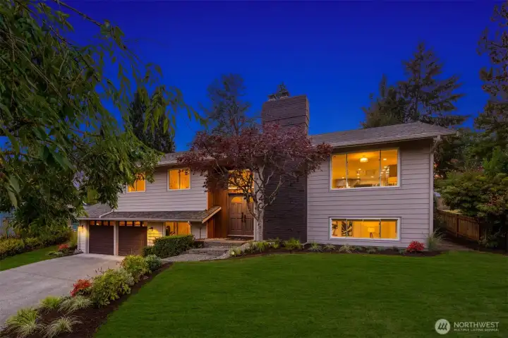Generous sized front yard