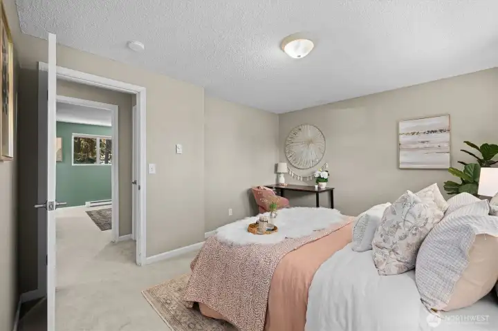 2nd bedroom