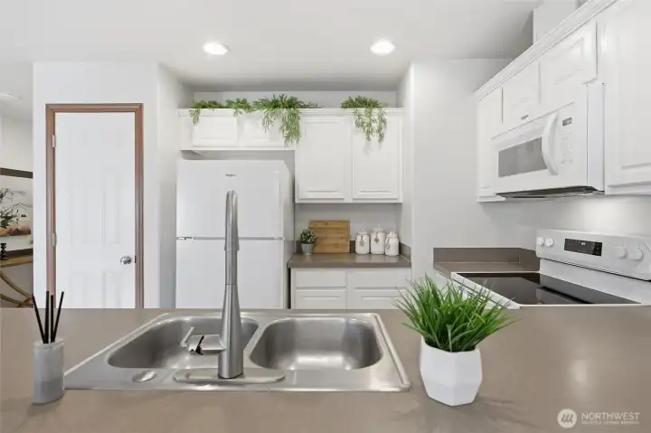 Perfectly sized kitchen for everyday living