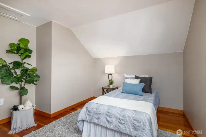 Upstair bedroom