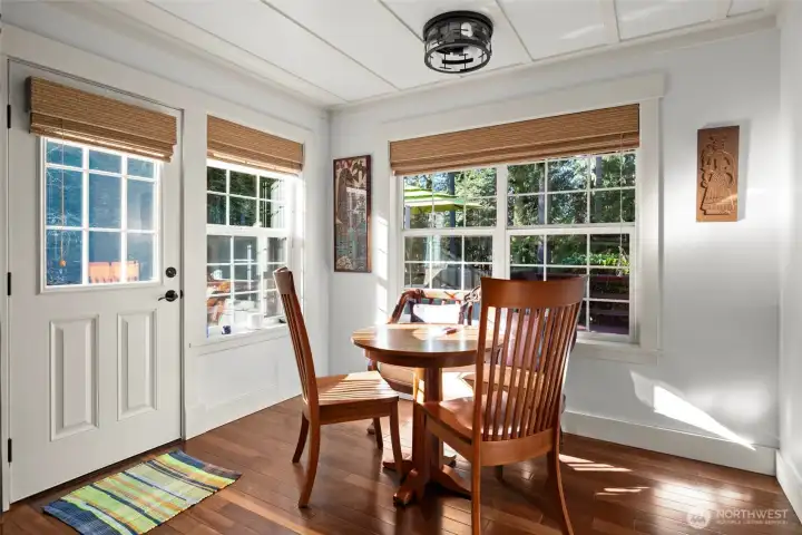 Breakfast Nook
