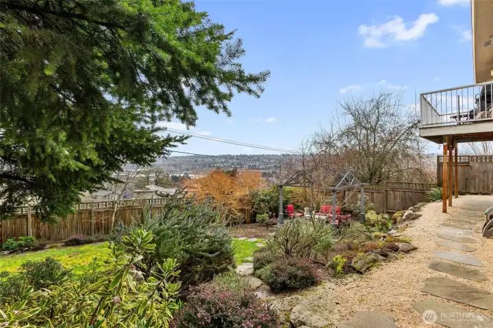 Gorgeous landscaping