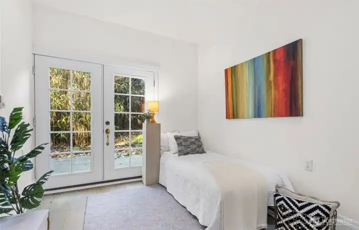 3rd bedroom upstairs  w French doors