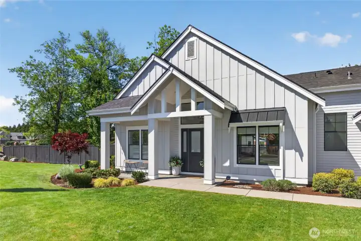 Beautiful inviting entry