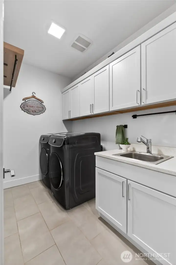 Huge utility room with abundant storage