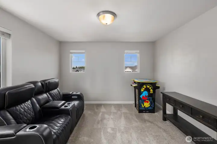 This dedicated bonus room creates a space of its own, offering privacy, comfort, and endless versatility.