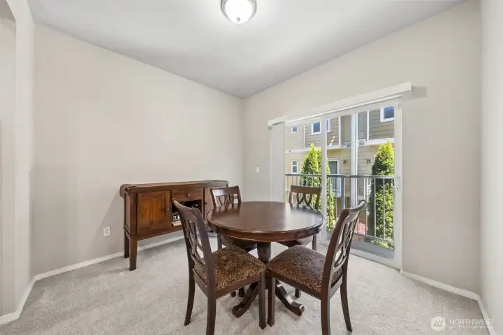 Dining area. Dining area.