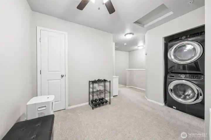 Flex room perfect exercise equipment, office or reading nook. Includes laundry and two closets. Flex room perfect exercise equipment, office or reading nook. Includes laundry and two closets.