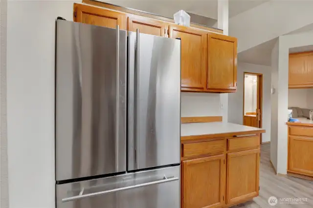 All appliances stay.