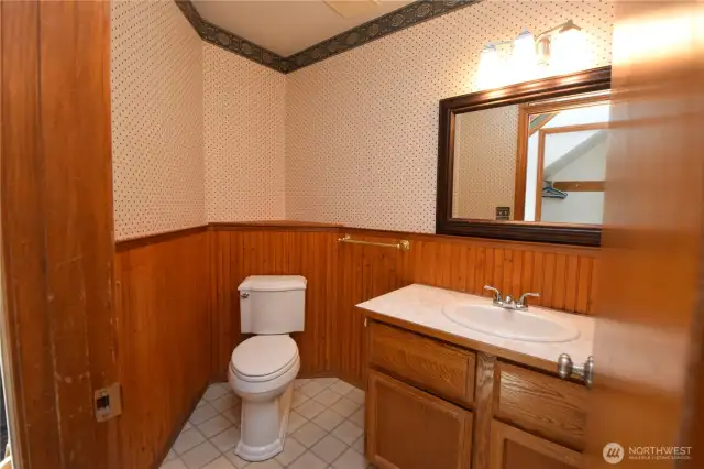 main floor guest bath