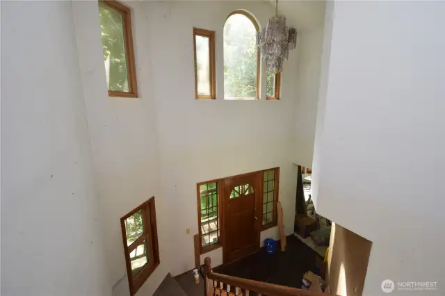 entry from upper level