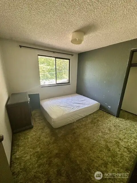 Large Laundry room downstairs with laundry sink