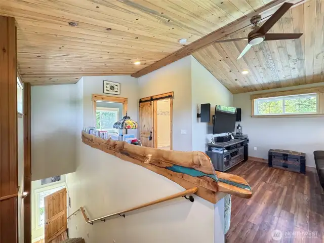 Upstairs Suite