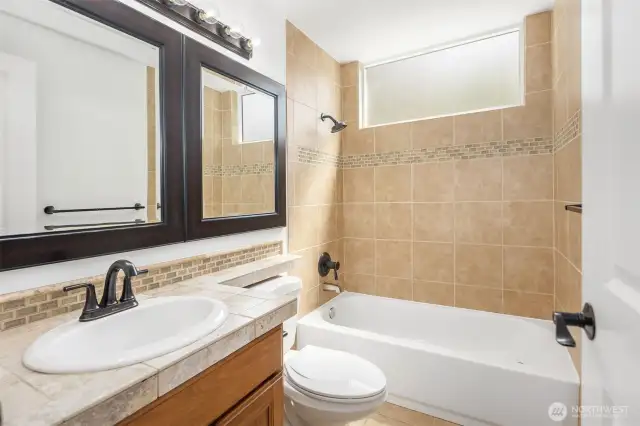 Full Bathroom Upstairs
