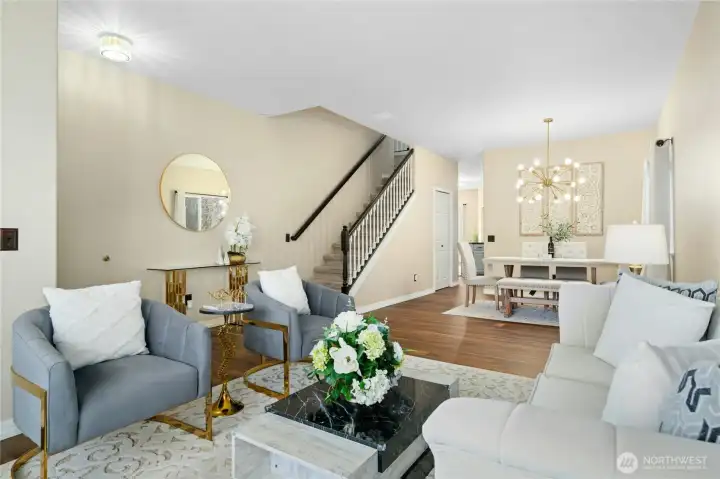 A seamless connection between the living and dining areas for easy entertaining.