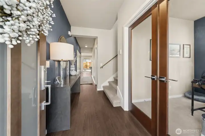 Entry way with office to the right